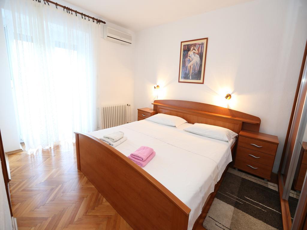 Apartments Juranic Baška Pokoj fotografie